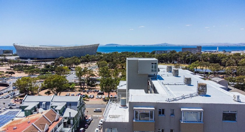  Bedroom Property for Sale in Green Point Western Cape